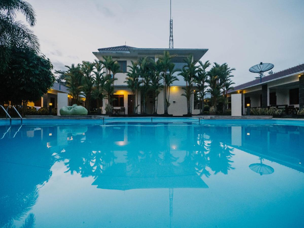 Sunrise Resort Batukaras 외부 사진