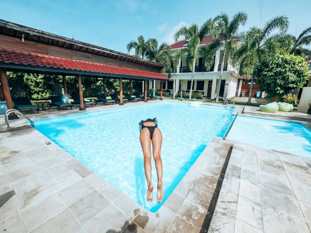 Sunrise Resort Batukaras 외부 사진
