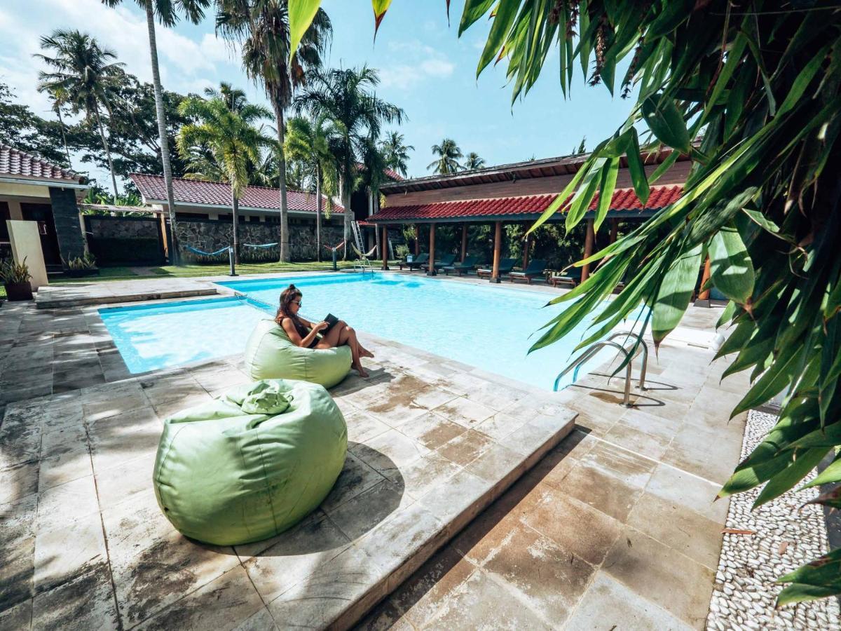Sunrise Resort Batukaras 외부 사진