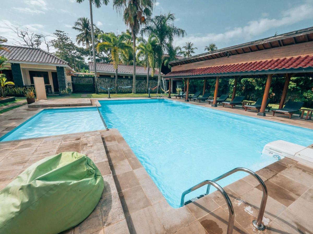 Sunrise Resort Batukaras 외부 사진