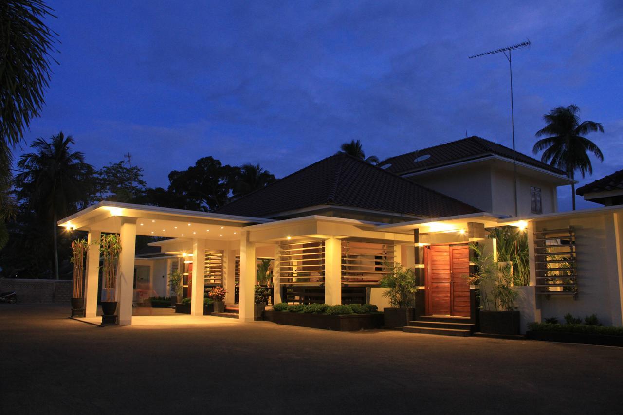Sunrise Resort Batukaras 외부 사진