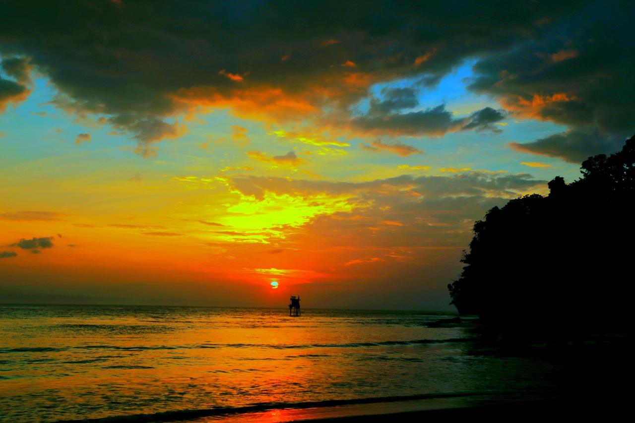 Sunrise Resort Batukaras 외부 사진